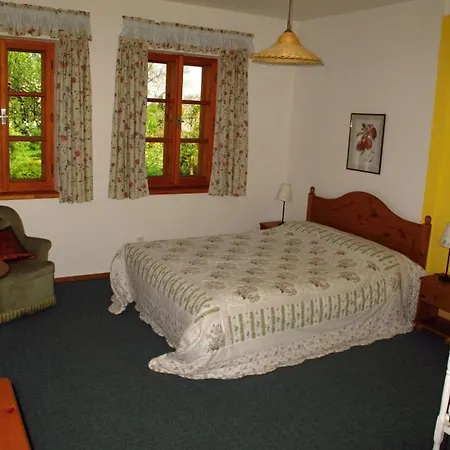 Malíkovský Dvůr Casa de hóspedes *